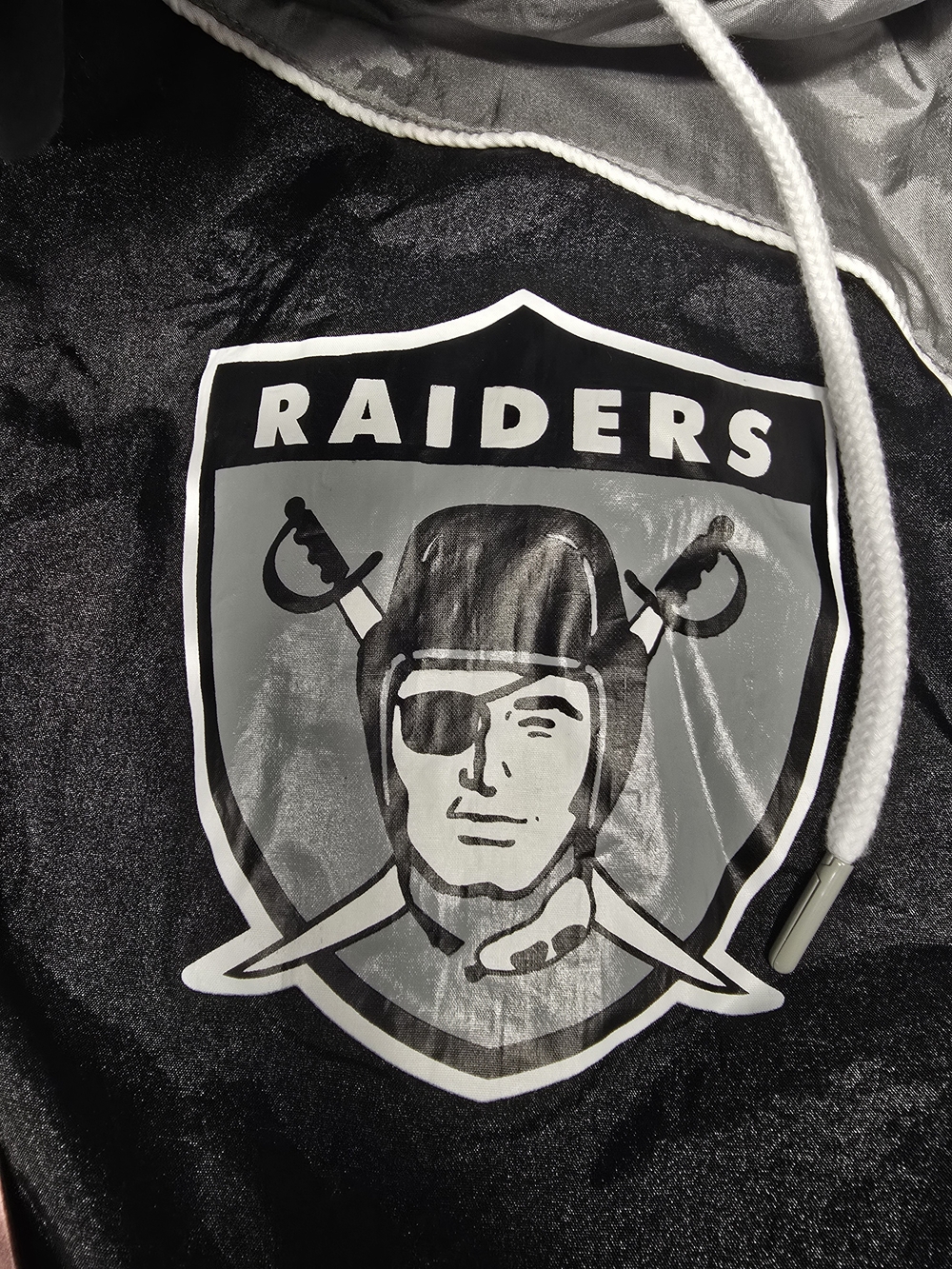 NFL Riders by Lee Women's Black & Gray Windbreaker Jacket - Picture 5 of 8